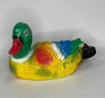Фигура из гипса Утка разноцветная
